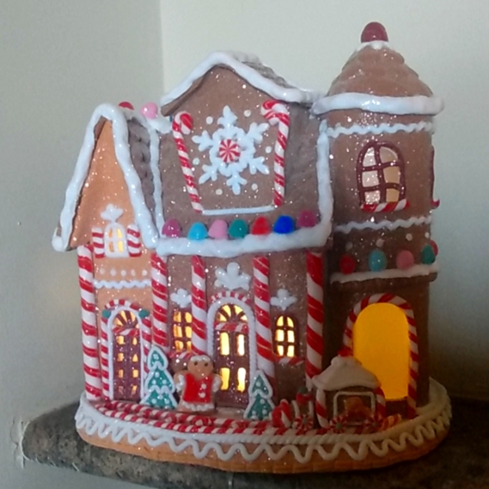 Large Lighted Gingerbread House Tower Castle
